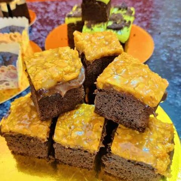 Decorative cake